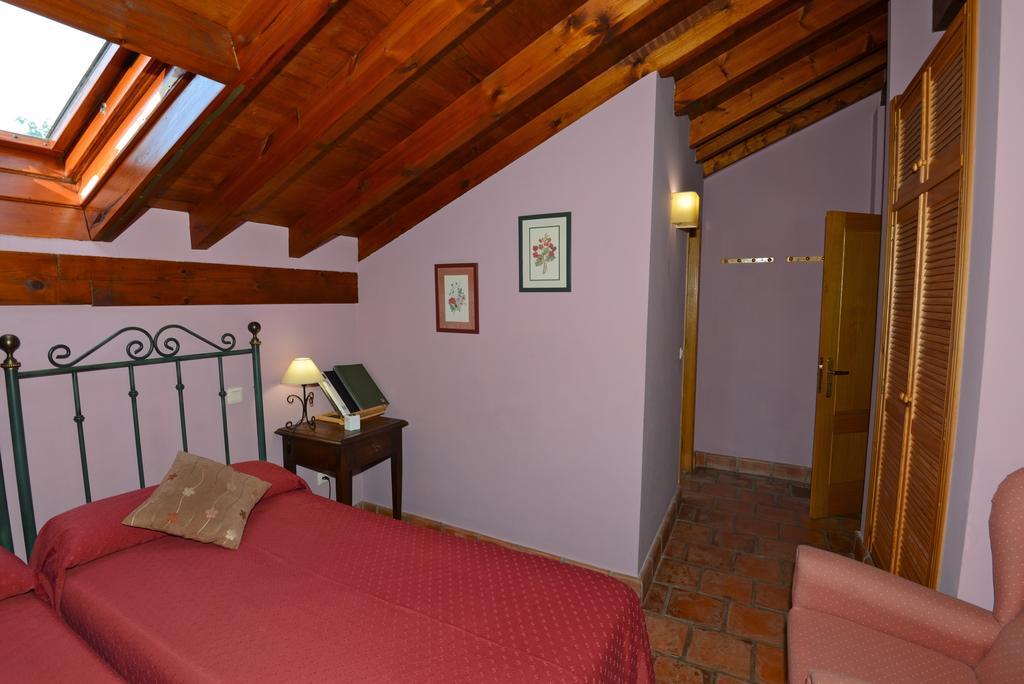 Hotel-Posada La Casa De Frama Oda fotoğraf